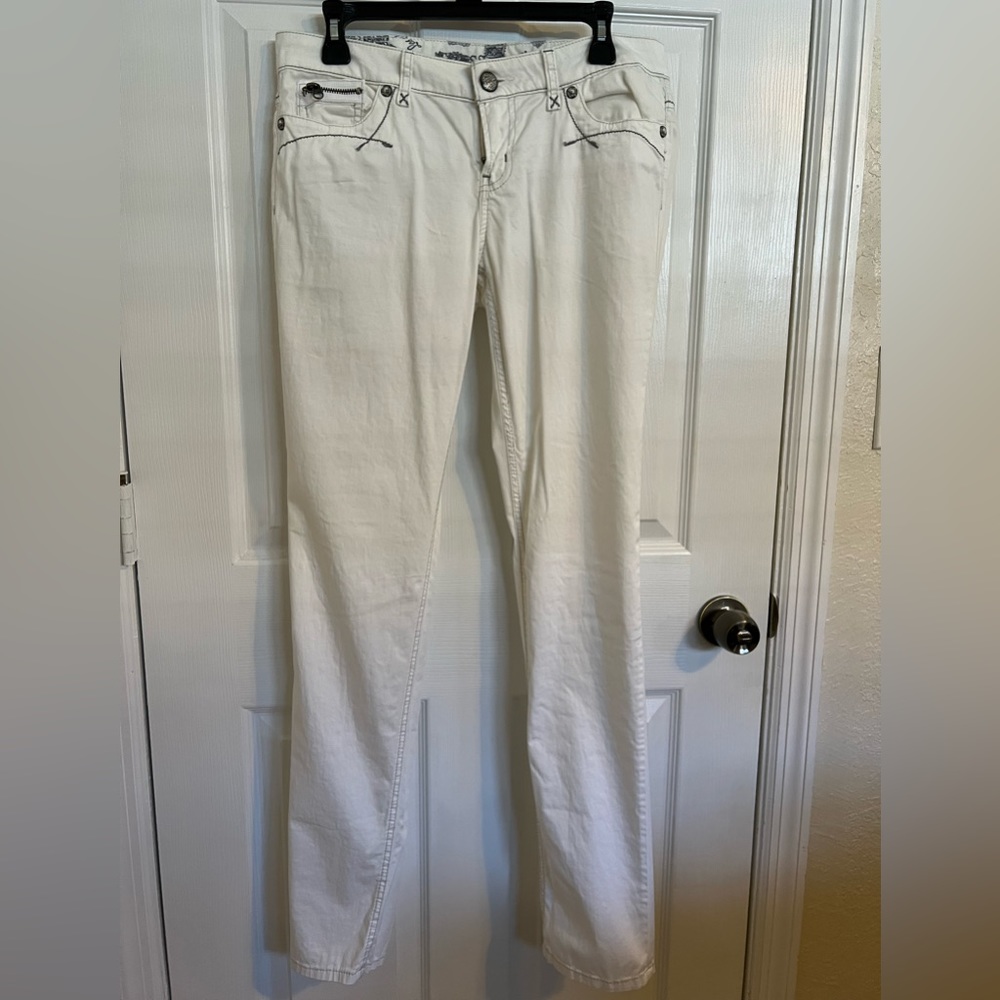 White Jeans